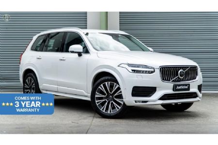 XC90 T6 Momentum AWD MY21 in White