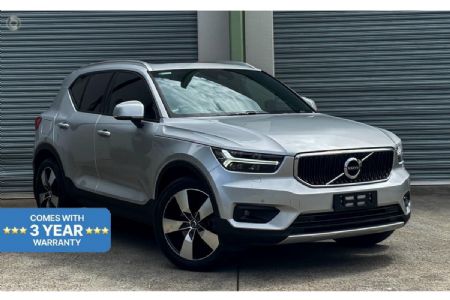 XC40 T4 Momentum Bright Silver Metallic MY19