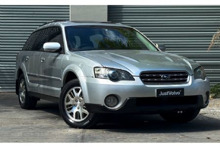 2005 Subaru Outback in Silver 