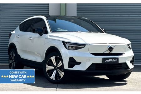 C40 Recharge Electric MY23 in White